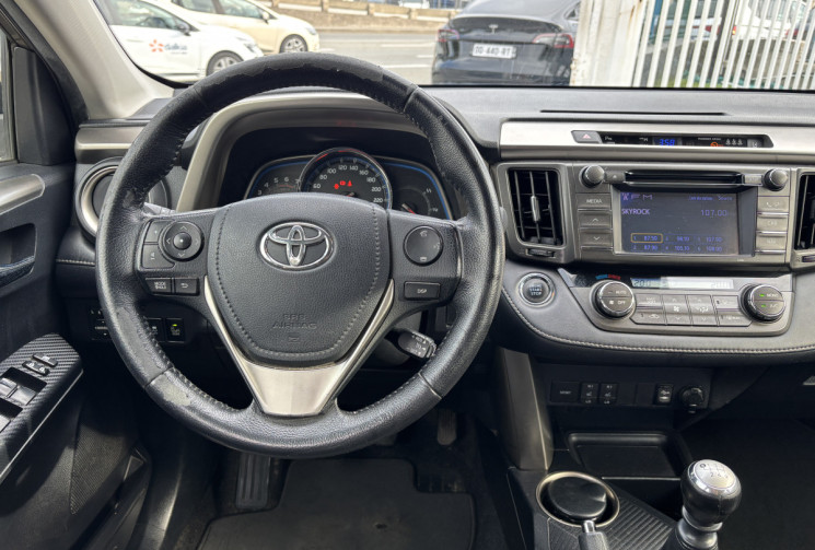 Toyota RAV4 IV 2.2 150 Ch D 4WD 4X4 Lounge