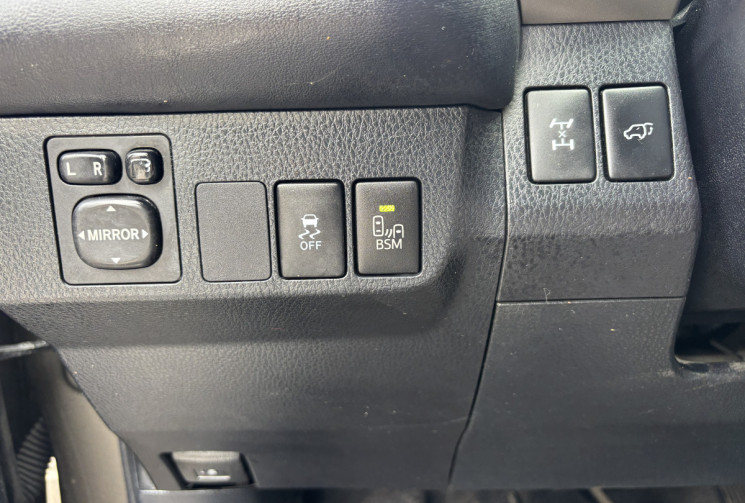 Toyota RAV4 IV 2.2 150 Ch D 4WD 4X4 Lounge