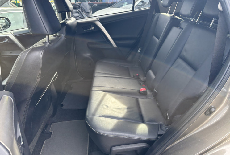Toyota RAV4 IV 2.2 150 Ch D 4WD 4X4 Lounge