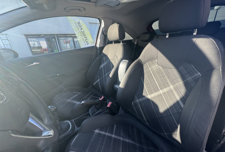 Opel Corsa 1.4 Turbo 100ch Color Edition Start/Stop 3p