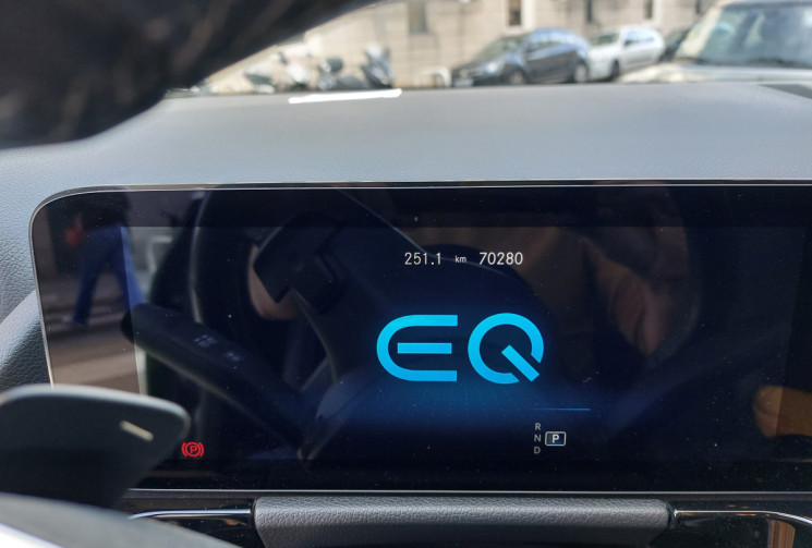 Mercedes EQA 250 190 CH PROGRESSIVE LINE suivi Mercedes