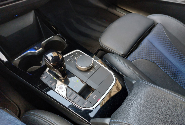 BMW Série 1 118 D 150 CH M SPORT DGK7 SUIVI BMW