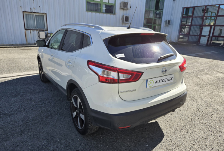 Nissan Qashqai 1.6 dCi 130 cv N-CONNECTA Xtronic * Caméra 360 * Toit Panoramique * Clim Auto * 2WD