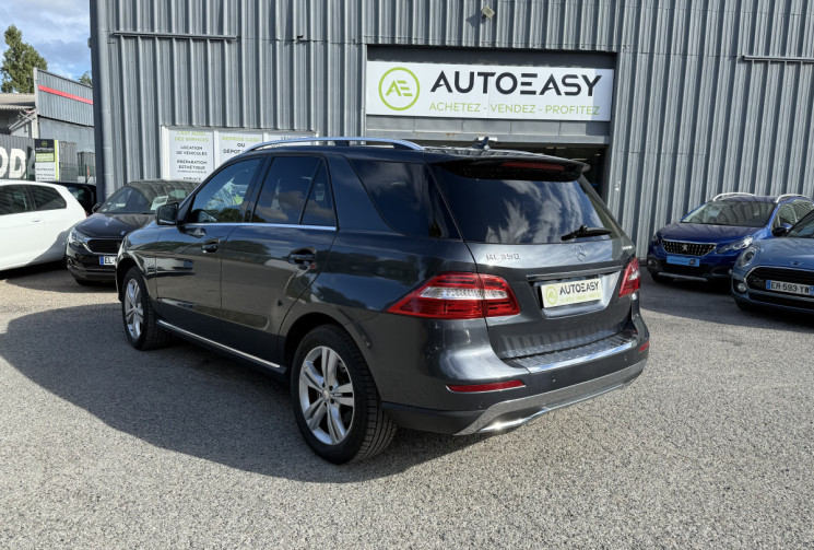 Mercedes ML 350 3.0 V6 CDI 258 CV PACK SPORT OFF ROAD