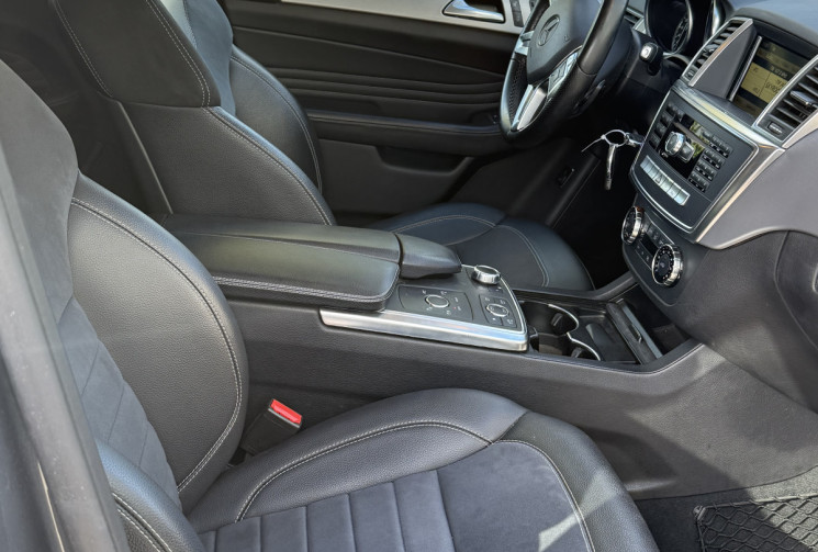 Mercedes ML 350 3.0 V6 CDI 258 CV PACK SPORT OFF ROAD