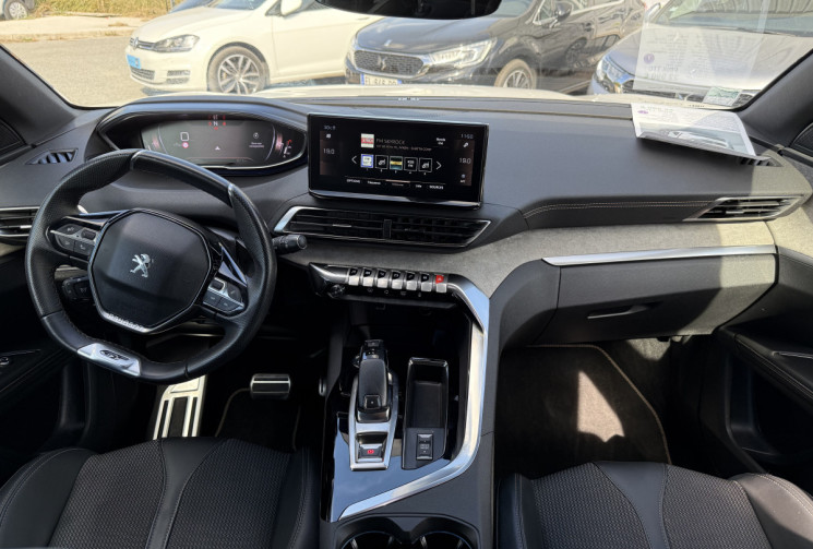 Peugeot 5008 GT LINE 1.2 130 CV BOITE AUTO - 50 000 km !!!!