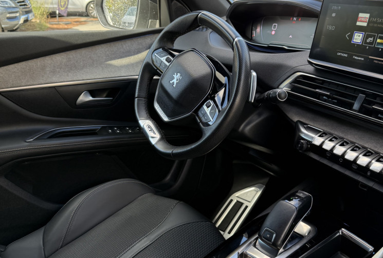 Peugeot 5008 1.2 130 CV Finition GT  BOITE AUTO - 50 000 km !!!!