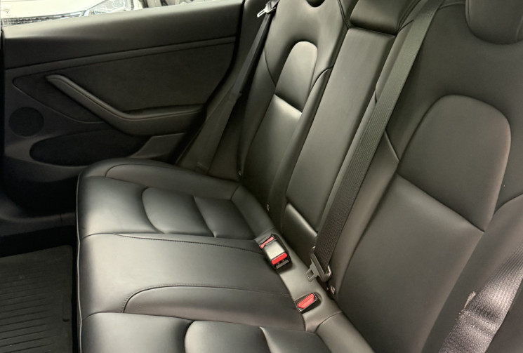 Tesla Model 3 DUAM MOTOR 4 WD  LONG RANGE