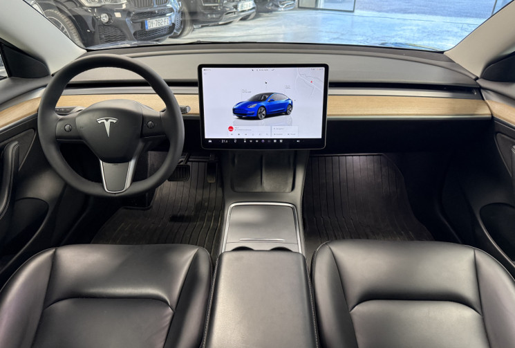 Tesla Model 3 DUAM MOTOR 4 WD  LONG RANGE