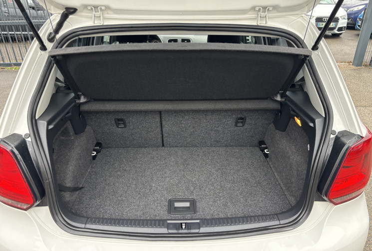 Volkswagen Polo 1.4 FSI 85 ch / Confortline