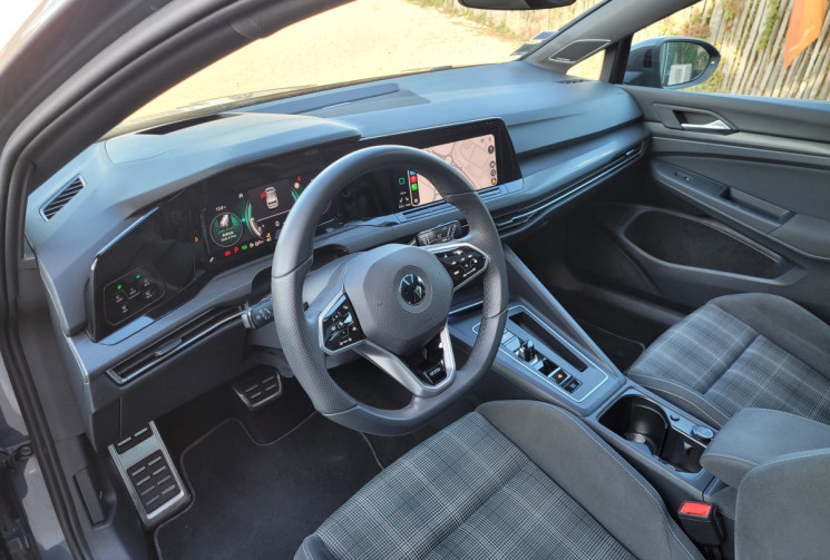 Volkswagen Golf 8 GTD 2.0 TDI SCR 200ch DSG7