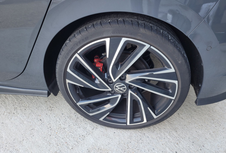 Volkswagen Golf 8 GTD 2.0 TDI SCR 200ch DSG7