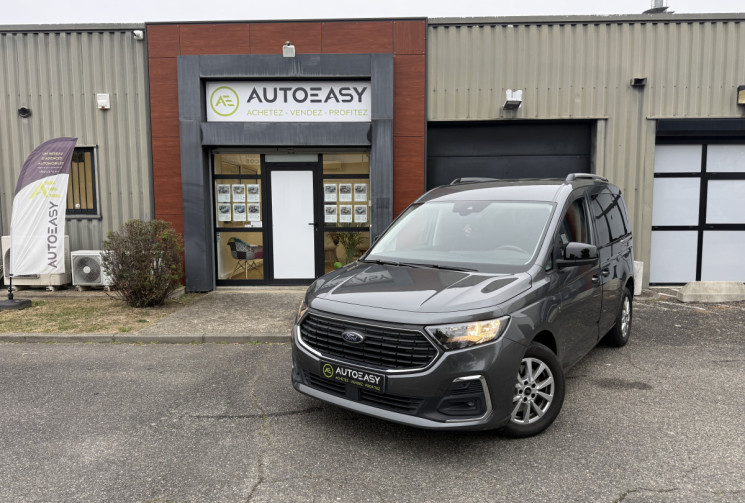Ford Tourneo Connect 1.5 EcoBoost 114ch Titanium / Sièges chauffants / 