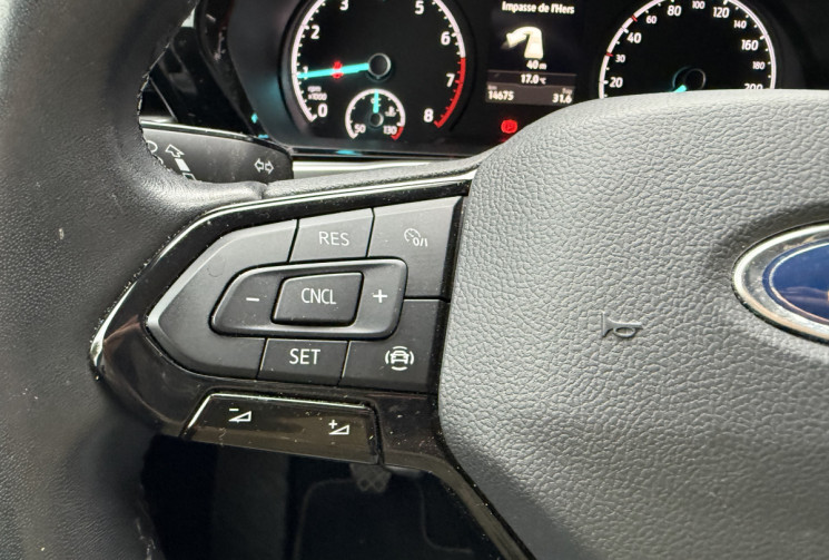 Ford Tourneo Connect 1.5 EcoBoost 114ch Titanium / Sièges chauffants / 