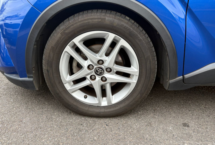 Toyota C-HR 1.8 HYBRID 122cv GRAPHIC