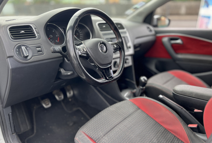 Volkswagen Polo  V Cross Phase 2 1.4 TDI Bluemotion 90 cv