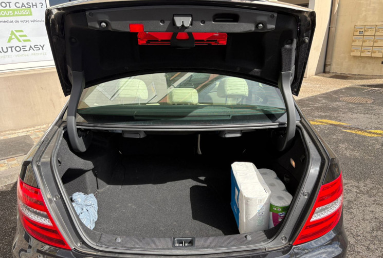 Mercedes Classe C  (204) Phase 2 220 CDI 7G-TRONIC+ 170 cv Avtgarde Executive 