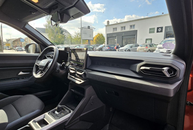 Dacia Duster  1.6 hybrid 140 ch Journey Attelage