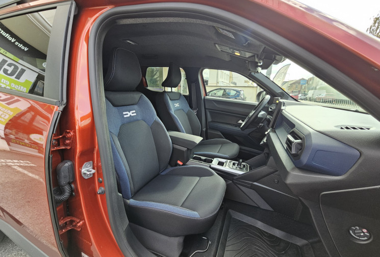 Dacia Duster  1.6 hybrid 140 ch Journey Attelage