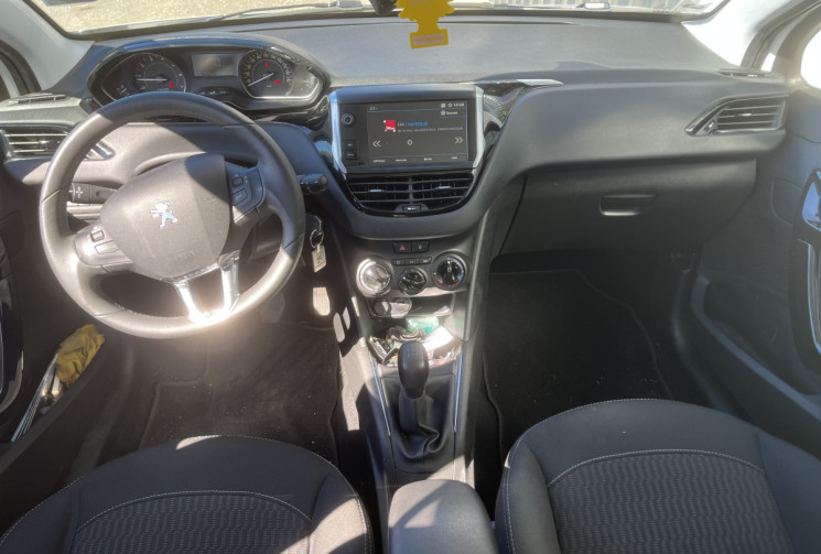 Peugeot 208 Phase 2 5 Portes 1.2 VTi 82 cv