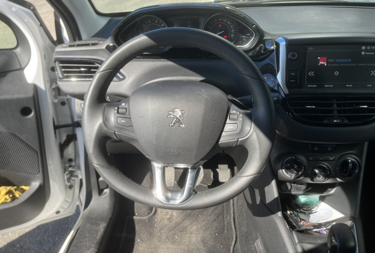 Peugeot 208 Phase 2 5 Portes 1.2 VTi 82 cv