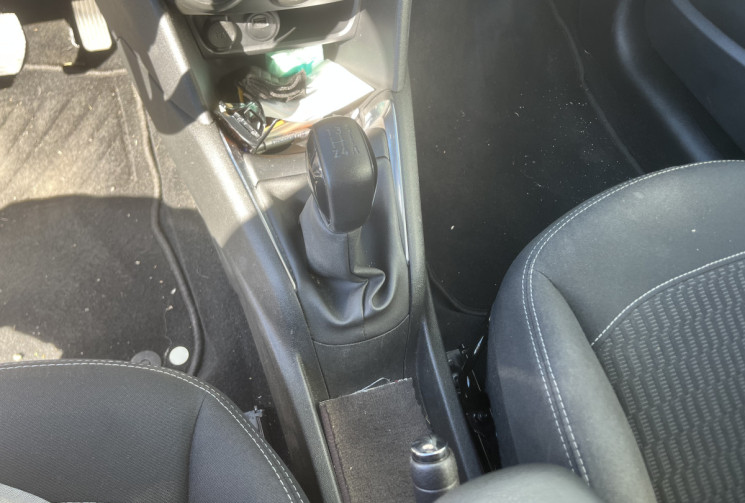 Peugeot 208 Phase 2 5 Portes 1.2 VTi 82 cv