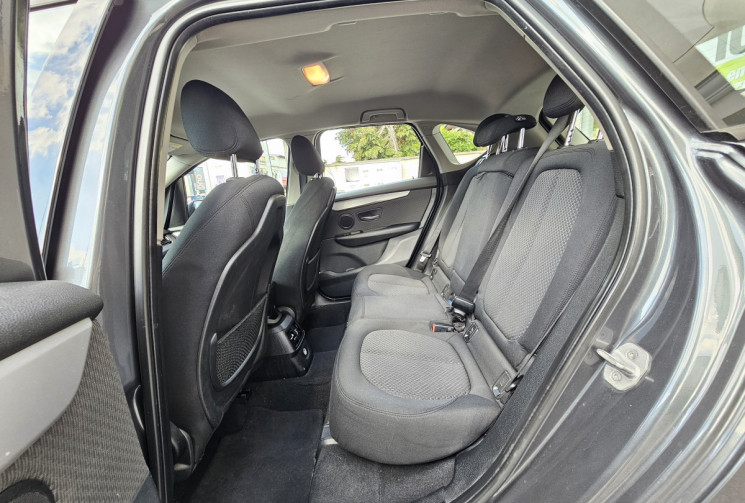 BMW SERIE 2 ACTIVETOURER 218d 150 ch Business 