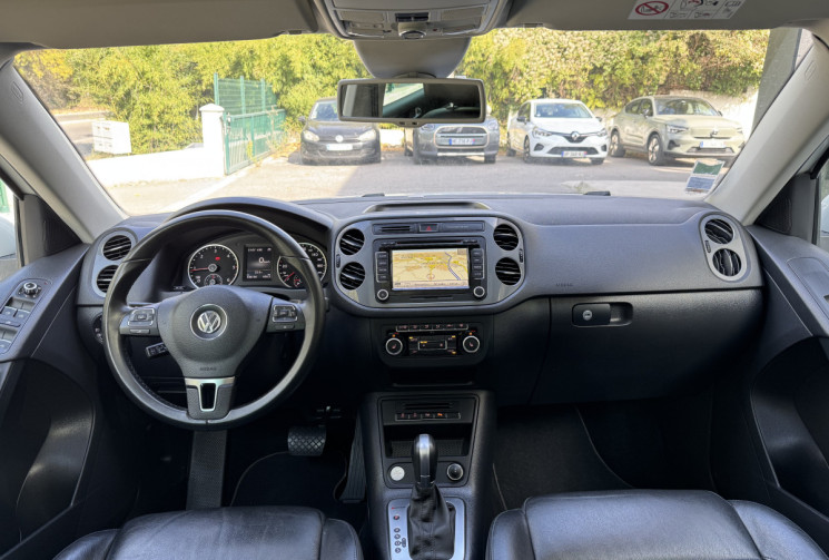 Volkswagen Tiguan 2.0 TDI 140 CARAT DSG7 4Motion / 1ere main / Toit ouvrant / Camera / GPS / Cuir