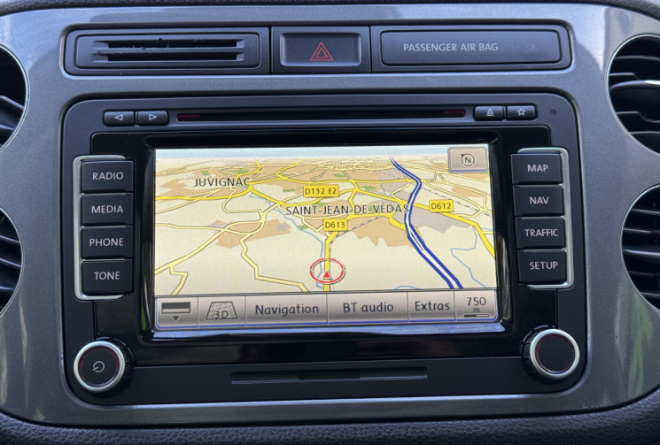 Volkswagen Tiguan 2.0 TDI 140 CARAT DSG7 4Motion / 1ere main / Toit ouvrant / Camera / GPS / Cuir