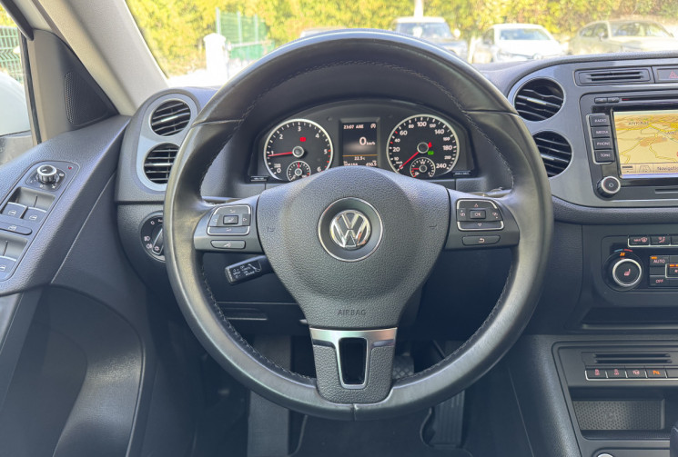 Volkswagen Tiguan 2.0 TDI 140 CARAT DSG7 4Motion / 1ere main / Toit ouvrant / Camera / GPS / Cuir