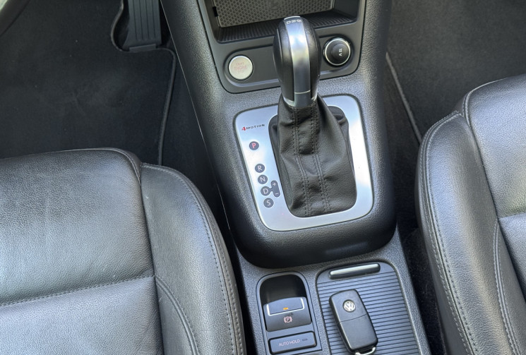 Volkswagen Tiguan 2.0 TDI 140 CARAT DSG7 4Motion / 1ere main / Toit ouvrant / Camera / GPS / Cuir