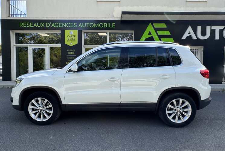Volkswagen Tiguan 2.0 TDI 140 CARAT DSG7 4Motion / 1ere main / Toit ouvrant / Camera / GPS / Cuir