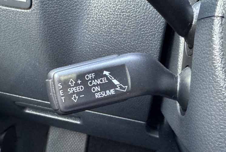 Volkswagen Tiguan 2.0 TDI 140 CARAT DSG7 4Motion / 1ere main / Toit ouvrant / Camera / GPS / Cuir