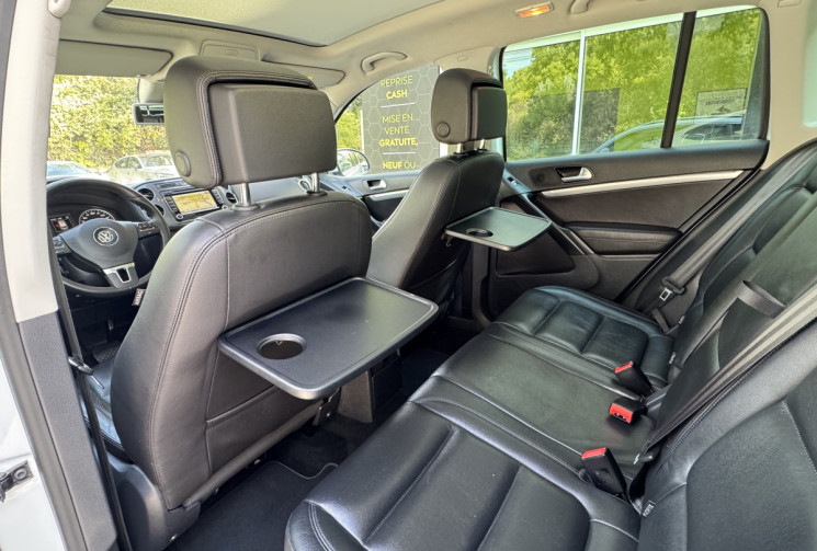 Volkswagen Tiguan 2.0 TDI 140 CARAT DSG7 4Motion / 1ere main / Toit ouvrant / Camera / GPS / Cuir