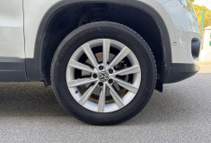 Volkswagen Tiguan 2.0 TDI 140 CARAT DSG7 4Motion / 1ere main / Toit ouvrant / Camera / GPS / Cuir