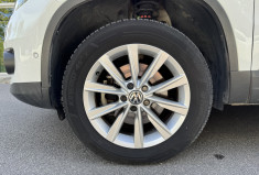 Volkswagen Tiguan 2.0 TDI 140 CARAT DSG7 4Motion / 1ere main / Toit ouvrant / Camera / GPS / Cuir