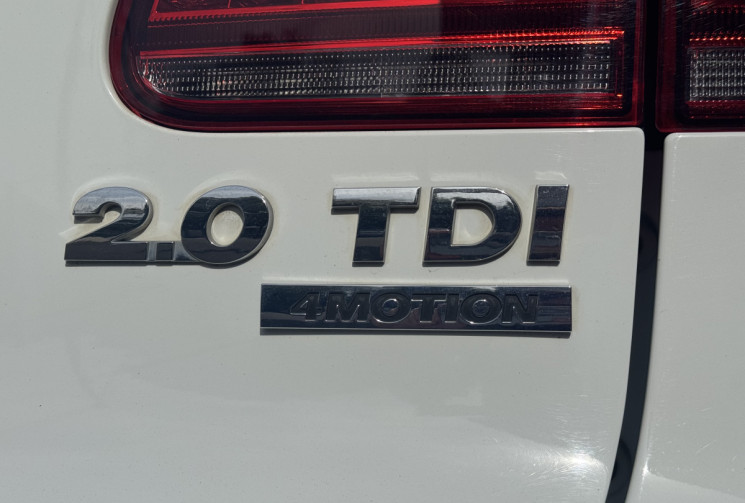 Volkswagen Tiguan 2.0 TDI 140 CARAT DSG7 4Motion / 1ere main / Toit ouvrant / Camera / GPS / Cuir