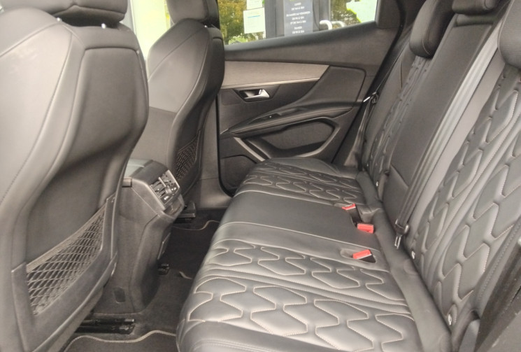 Peugeot 3008 II 2.0 BlueHDi 180 ch GT EAT8 - Toit Ouvrant - Sièges Chauffants