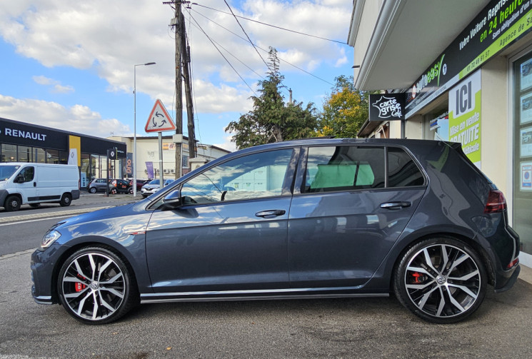 Volkswagen Golf 2.0 TSI 245 ch GTI Performance DSG7 Toit Ouvrant 