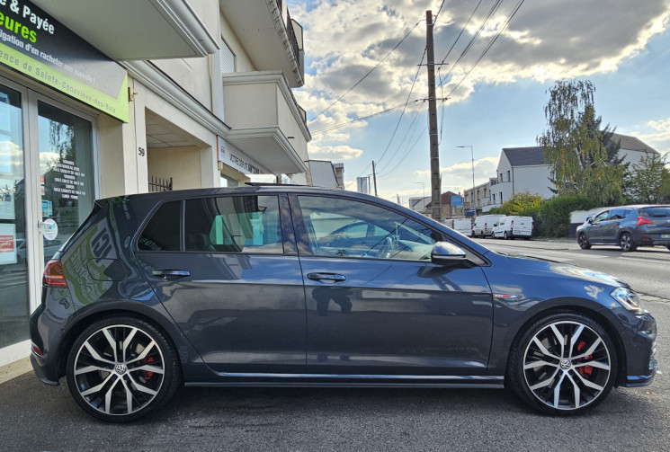 Volkswagen Golf 2.0 TSI 245 ch GTI Performance DSG7 Toit Ouvrant 