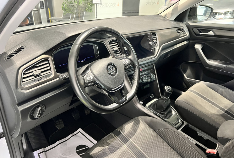 Volkswagen T-Roc 1.5 TSI 150 CH LOUNGE BVM6 DIGITAL COCKPIT