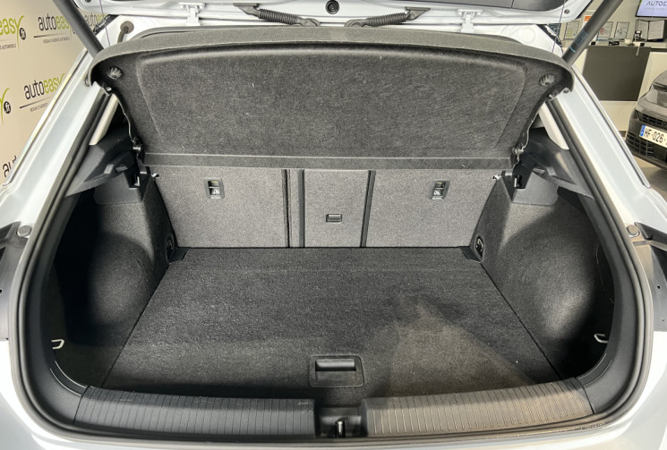 Volkswagen T-Roc 1.5 TSI 150 CH LOUNGE BVM6 DIGITAL COCKPIT