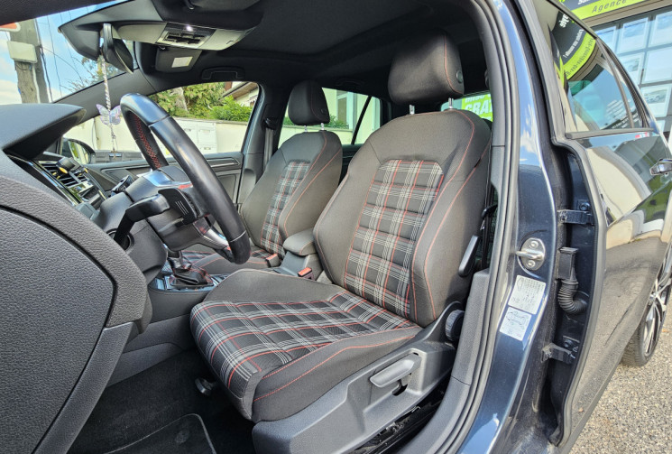 Volkswagen Golf 2.0 TSI 245 ch GTI Performance DSG7 Toit Ouvrant 