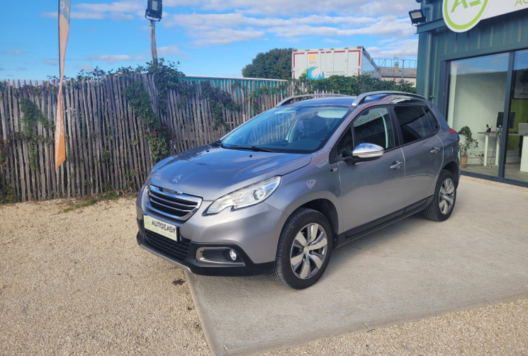 Peugeot 2008 1.2 PURETECH STYLE Peugeot 2008 1.2 PURETECH STYLE