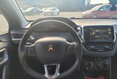 Peugeot 2008 1.2 PURETECH STYLE Peugeot 2008 1.2 PURETECH STYLE