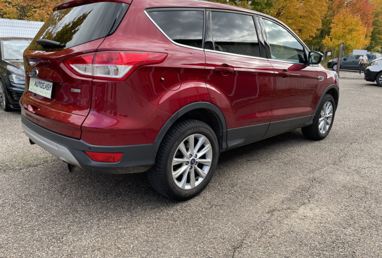 Ford Kuga 1.5 EcoBoost 182 ch Titanium 4x4 BVA/ 69000 km/ Distri OK/Attelage