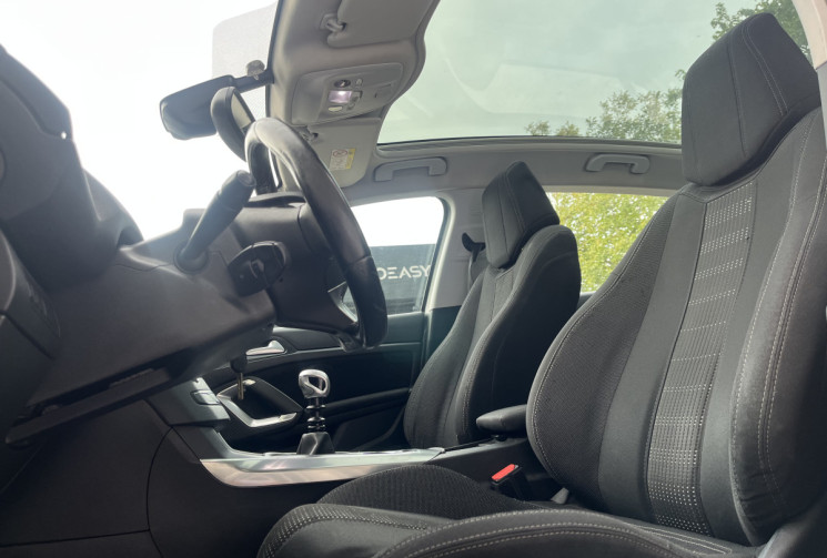 Peugeot 308 1.2 PureTech Sensation / Toit Panoramique / Distribution OK