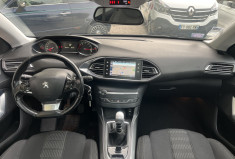 Peugeot 308 1.2 PureTech Sensation / Toit Panoramique / Distribution OK