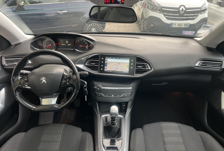 Peugeot 308 1.2 PureTech Sensation / Toit Panoramique / Distribution OK