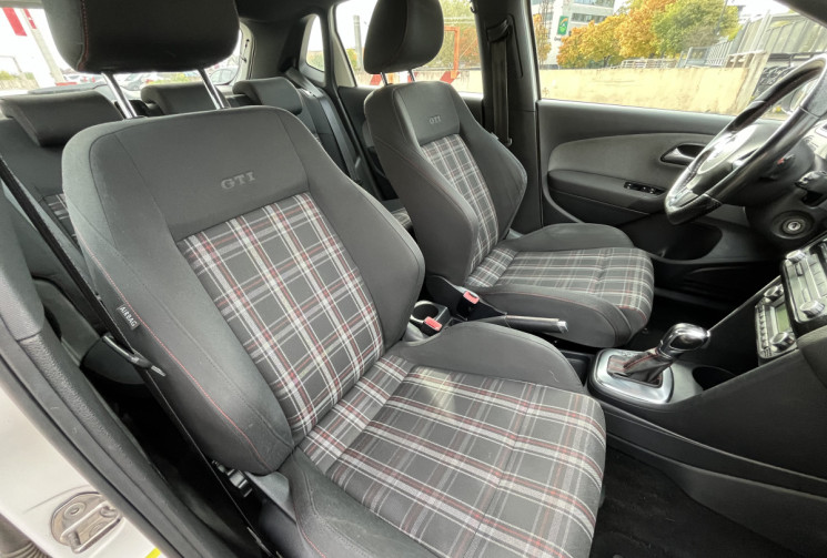 Volkswagen Polo V 5 portes 1.4 FSi DSG7 180 cv Boîte auto
